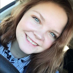 Meet your Posher, Mikayla